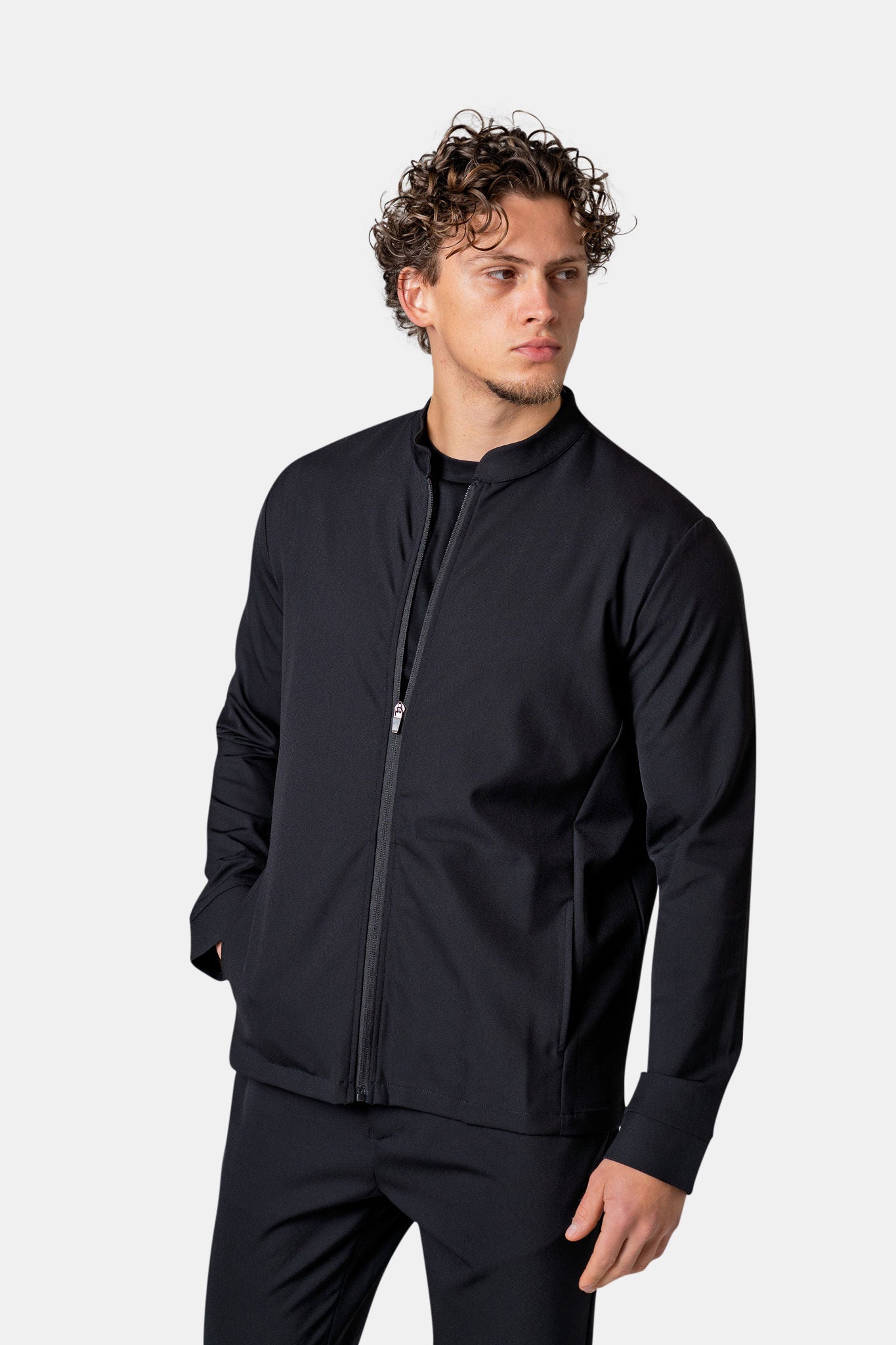 TECH SUIT SET - ZWART